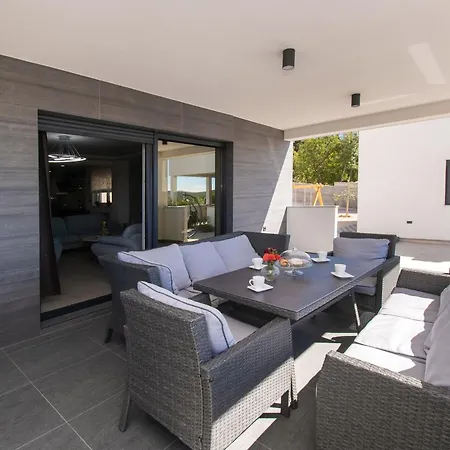 Bura Villa *